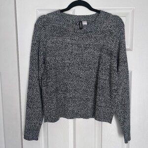 3/$20 ☀️ Knit Sweater from DIVIDED - H&M